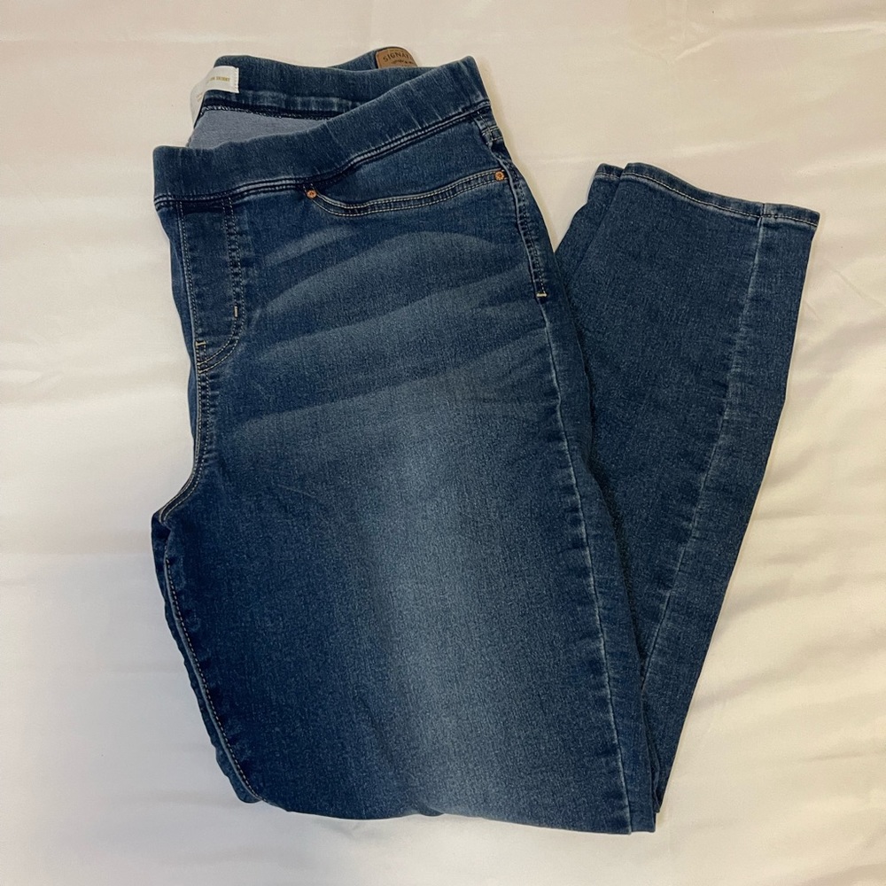 Pull On Levi Strauss Signature Skinny Jeans